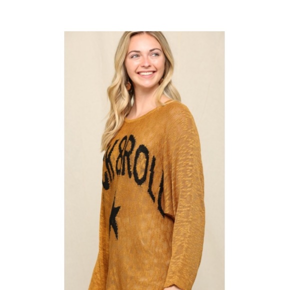 B125🧡🤎Rock-n-roll lightweight sweater top w/loose round neck+relaxed fit🤎🧡 - Picture 4 of 10